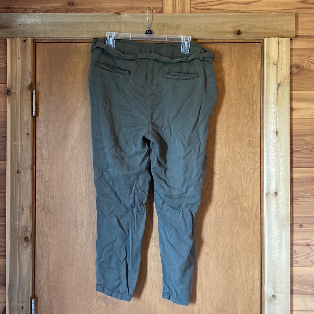 Daily Ritual soft paper bag pants - Picture 8 of 9